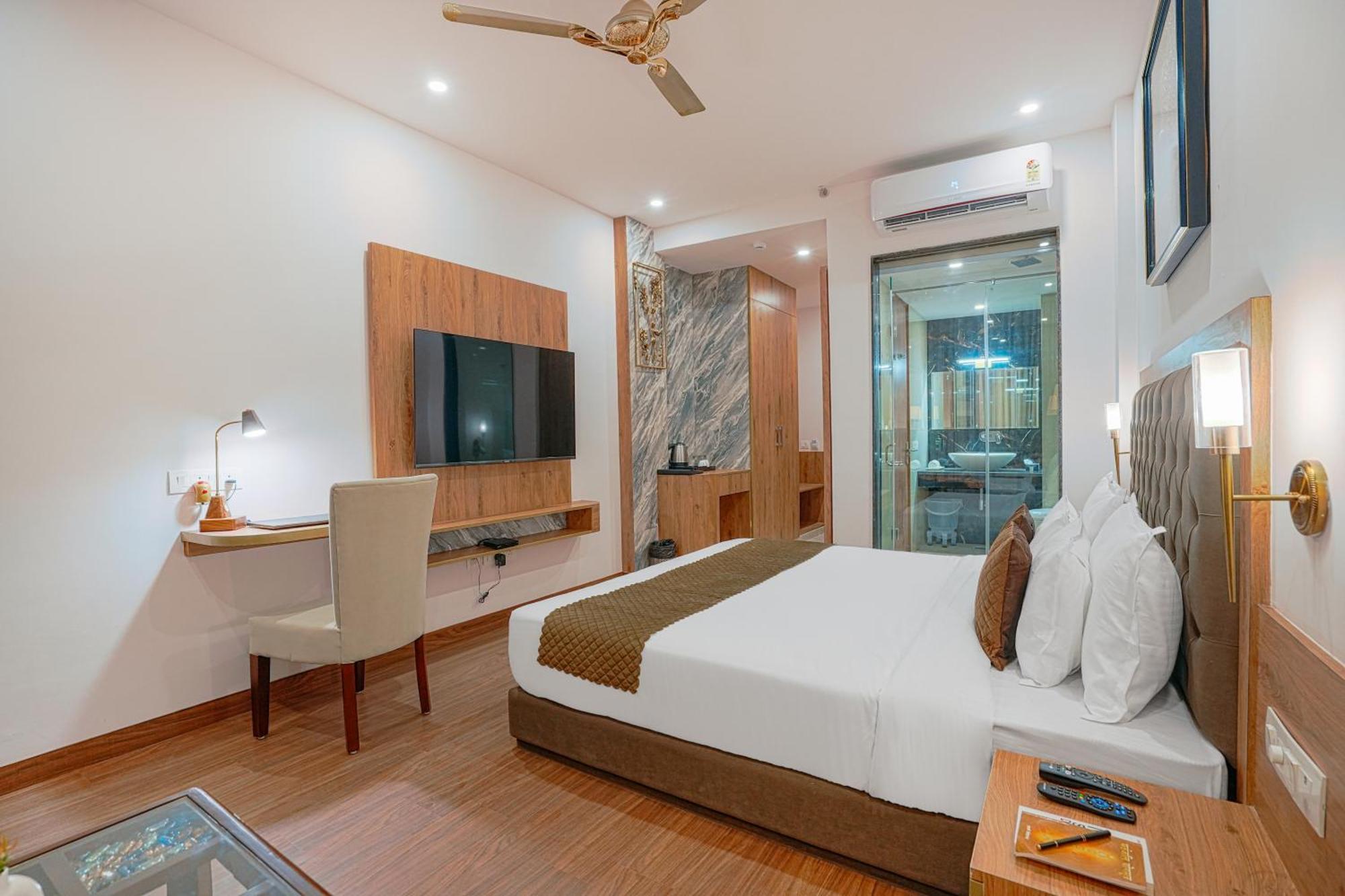 The Sanawar Heights I Kasauli I New Property Eksteriør billede