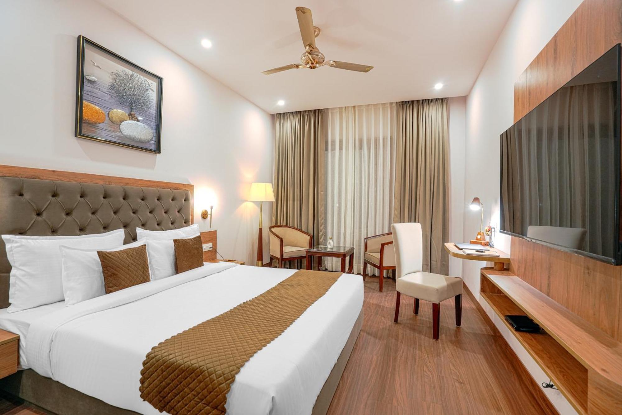 The Sanawar Heights I Kasauli I New Property Eksteriør billede